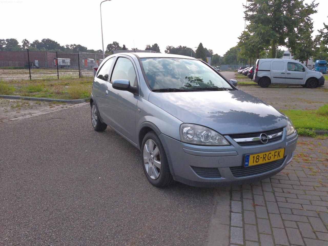 Opel Corsa - 1.4-16V Full Rhythm 1.4-16V FULL RHYTHM - AutoWereld.nl