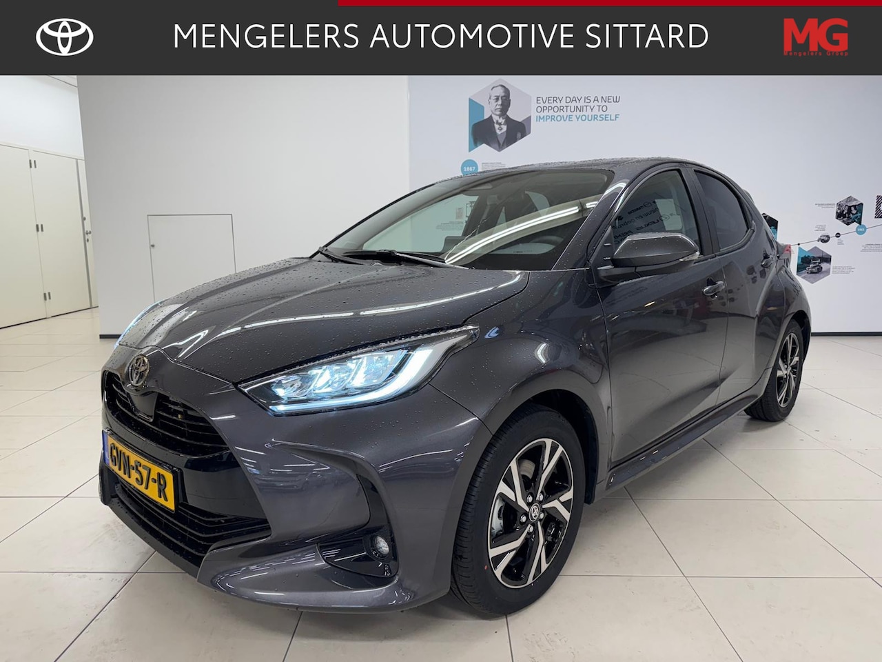 Toyota Yaris - 1.5 Hybrid 115 First Edition - AutoWereld.nl