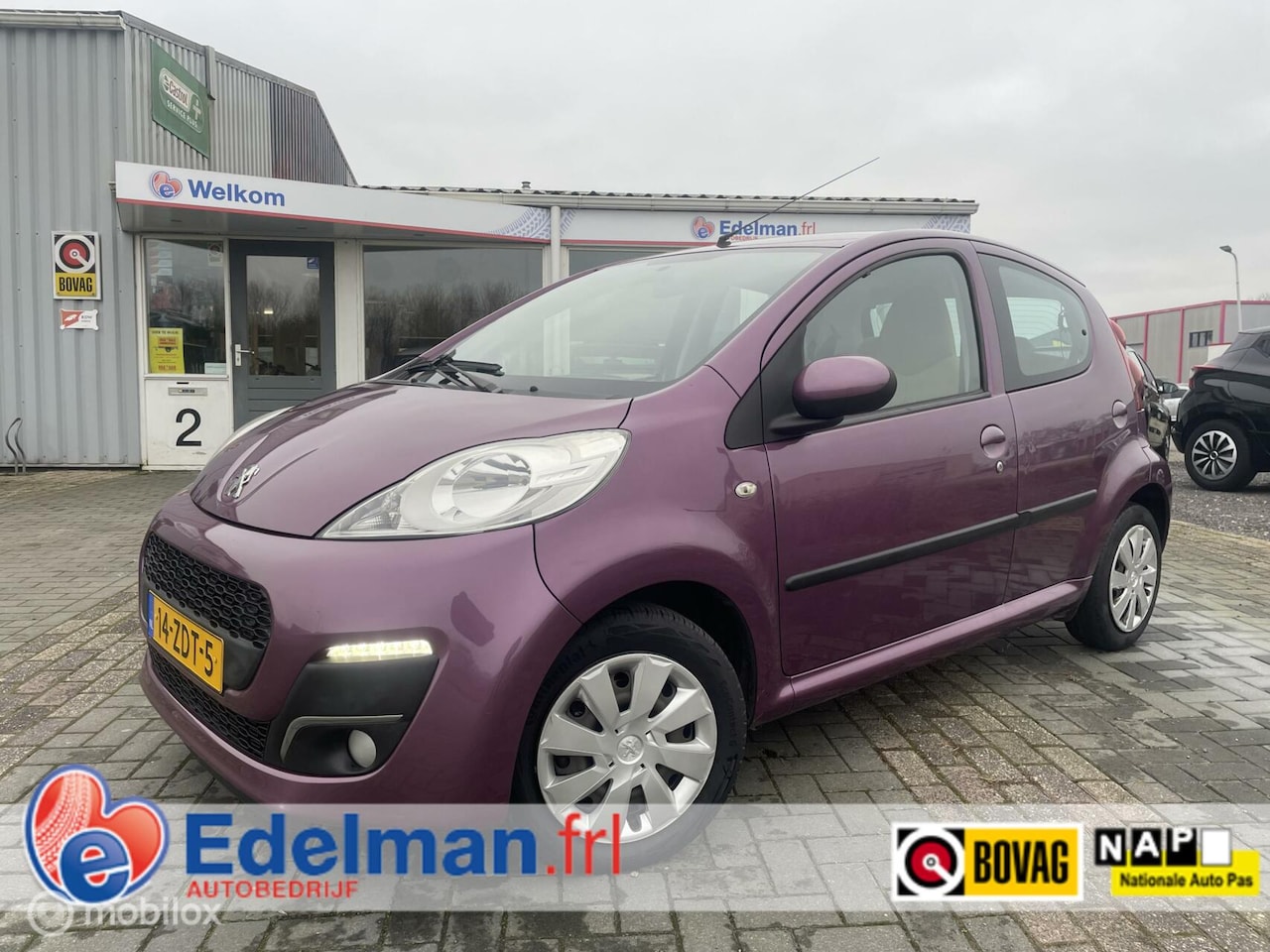 Peugeot 107 - 1.0 Active Premium Pack | NAP | AIRCO | EL.RAMEN - AutoWereld.nl