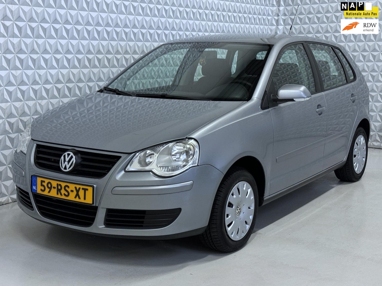 Volkswagen Polo - 1.4-16V van de 1e eigenaresse! 69.000km (2005) - AutoWereld.nl