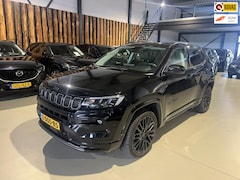 Jeep Compass - 4xe 240 Plug-in Hybrid Electric S black edition leder