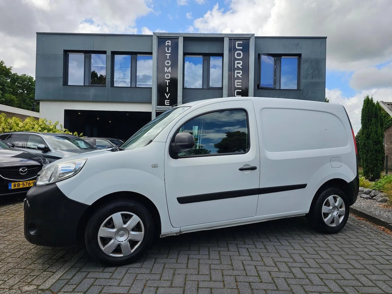 Renault Kangoo Express - 1.5 dCi 75 Express Générique 1.5 dCi 75 Express Générique - AutoWereld.nl