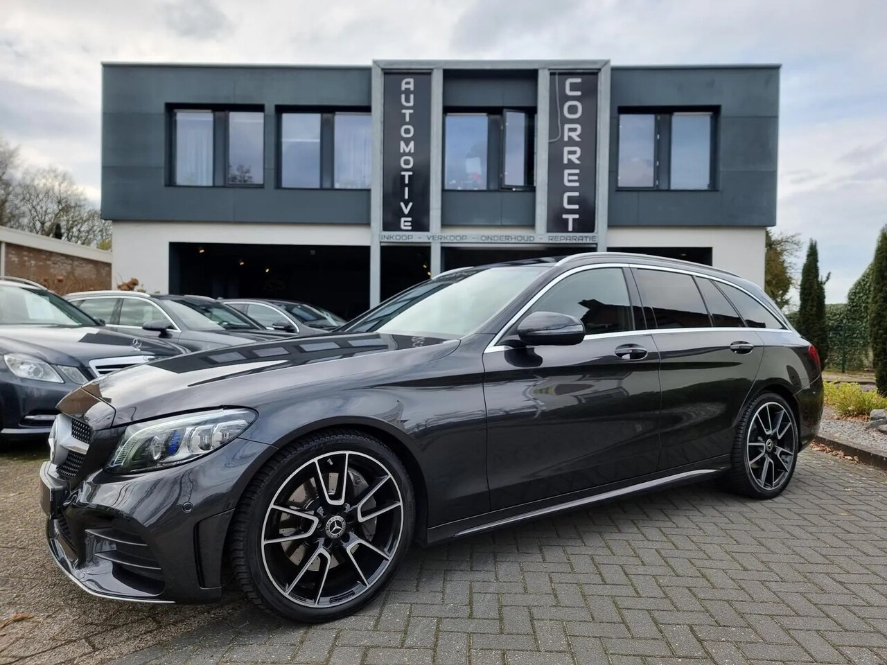 Mercedes-Benz C-klasse - 300 D Premium - AutoWereld.nl