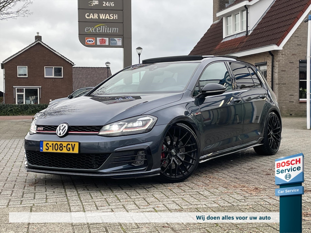 Volkswagen Golf - 7.5 2.0 TSI GTI 400PK Performance / Pano / Virtual Cockpit / TCR / Keyless / Acc / Carplay - AutoWereld.nl