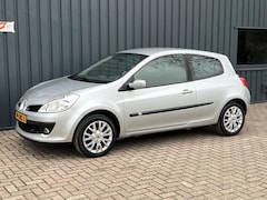 Renault Clio - 1.2-16V Collection 1E EIG/NL AUTO/40.399 KM/