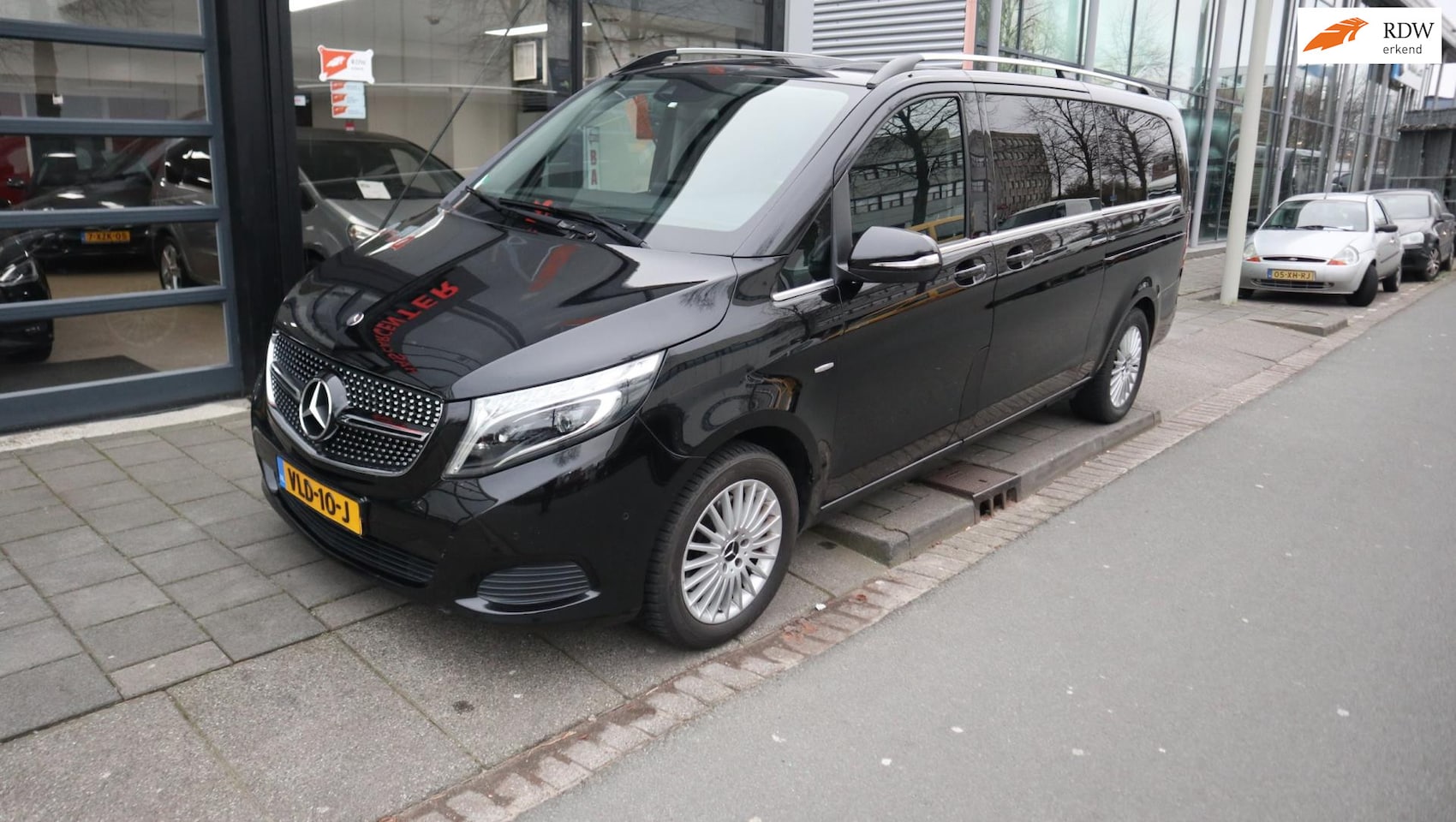 Mercedes-Benz Vito - 119 CDI BlueTEC Extra Lang DC Comfort NIEUWE MOTOR nog 6maanden garantie - AutoWereld.nl