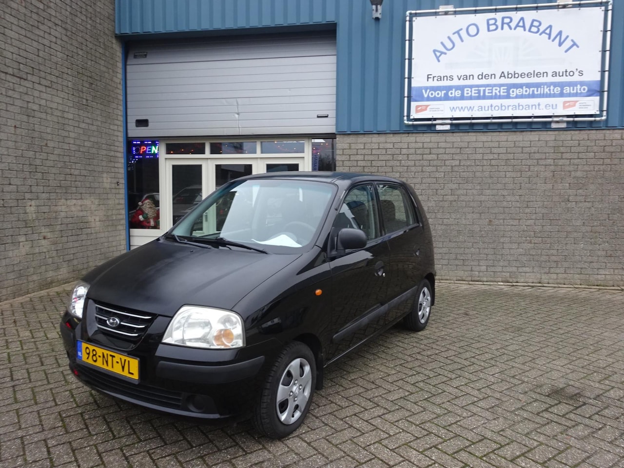 Hyundai Atos - 1.1i Active Prime motorkap en dak niet zo mooi mat - AutoWereld.nl