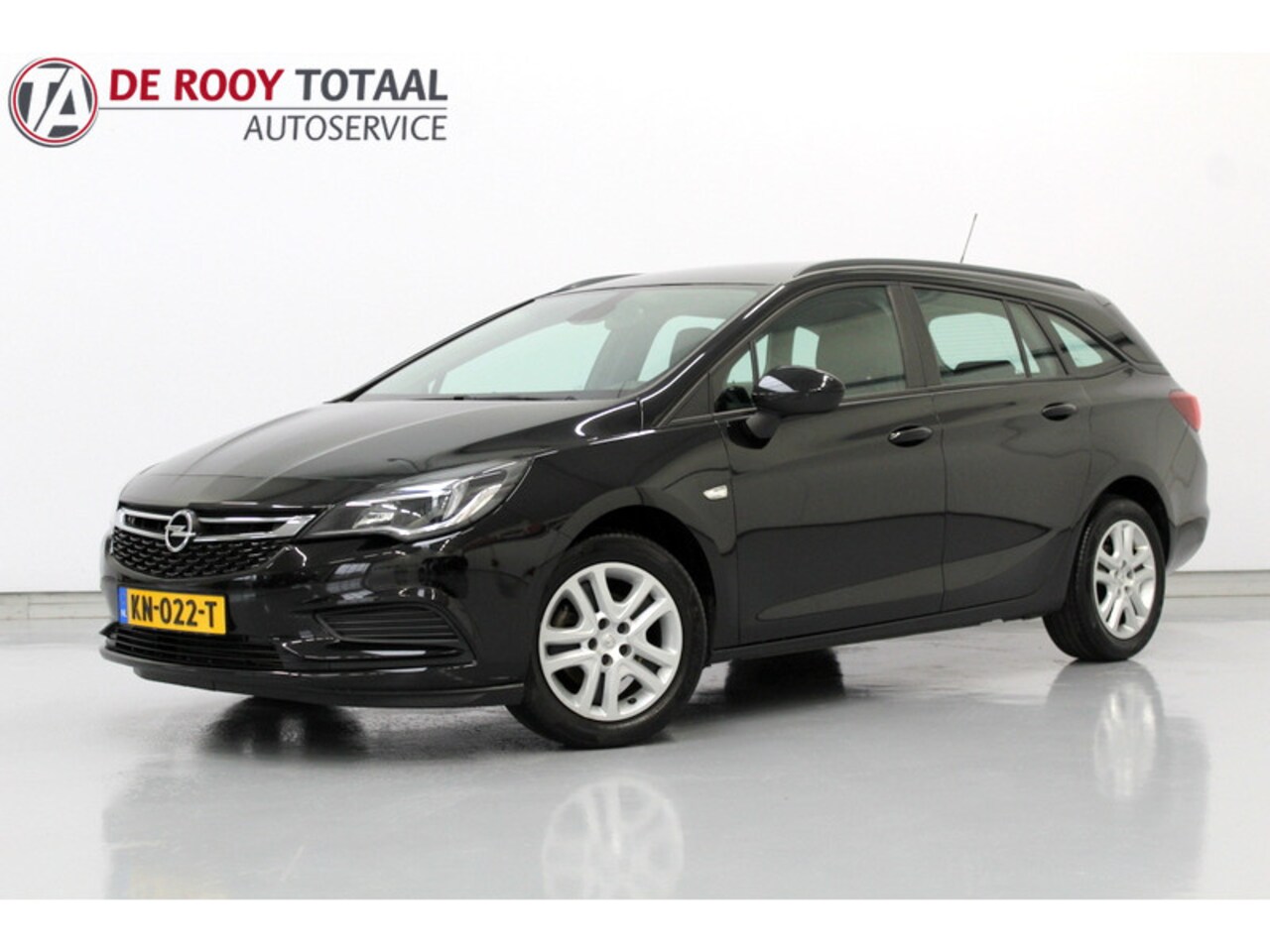 Opel Astra Sports Tourer - 1.0 Edition 1.0 Edition 105PK, TREKHAAK | CARPLAY | AIRCO | CRUISE CONTROLE - AutoWereld.nl