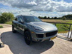 Porsche Cayenne - 3.0 S E-Hybrid. Leer, Navi, LED, Panoramadak, 21"