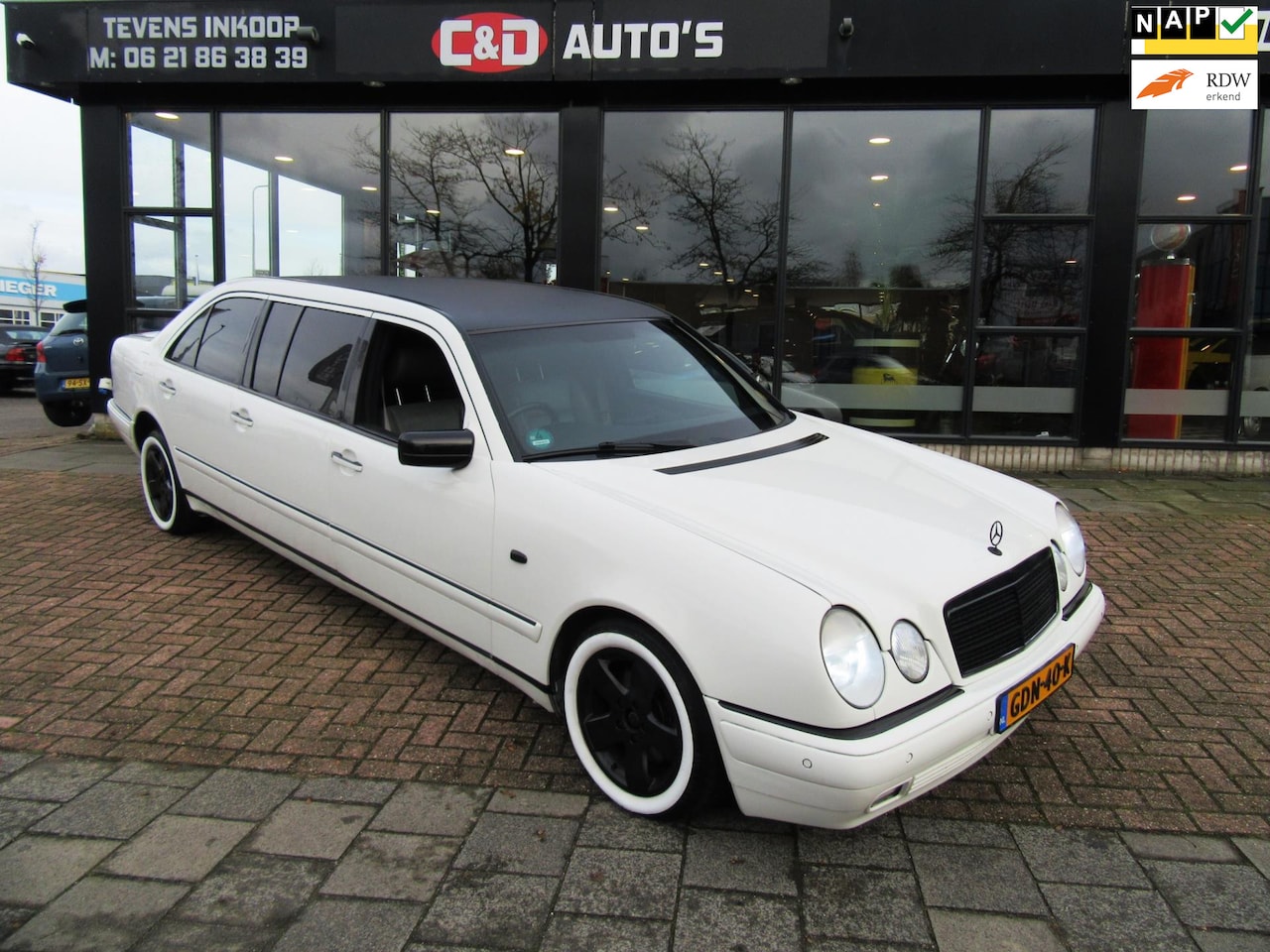 Mercedes-Benz E-klasse - 320 V6 AUT 8 PERS LIMOUSINE 1 IN NL - AutoWereld.nl