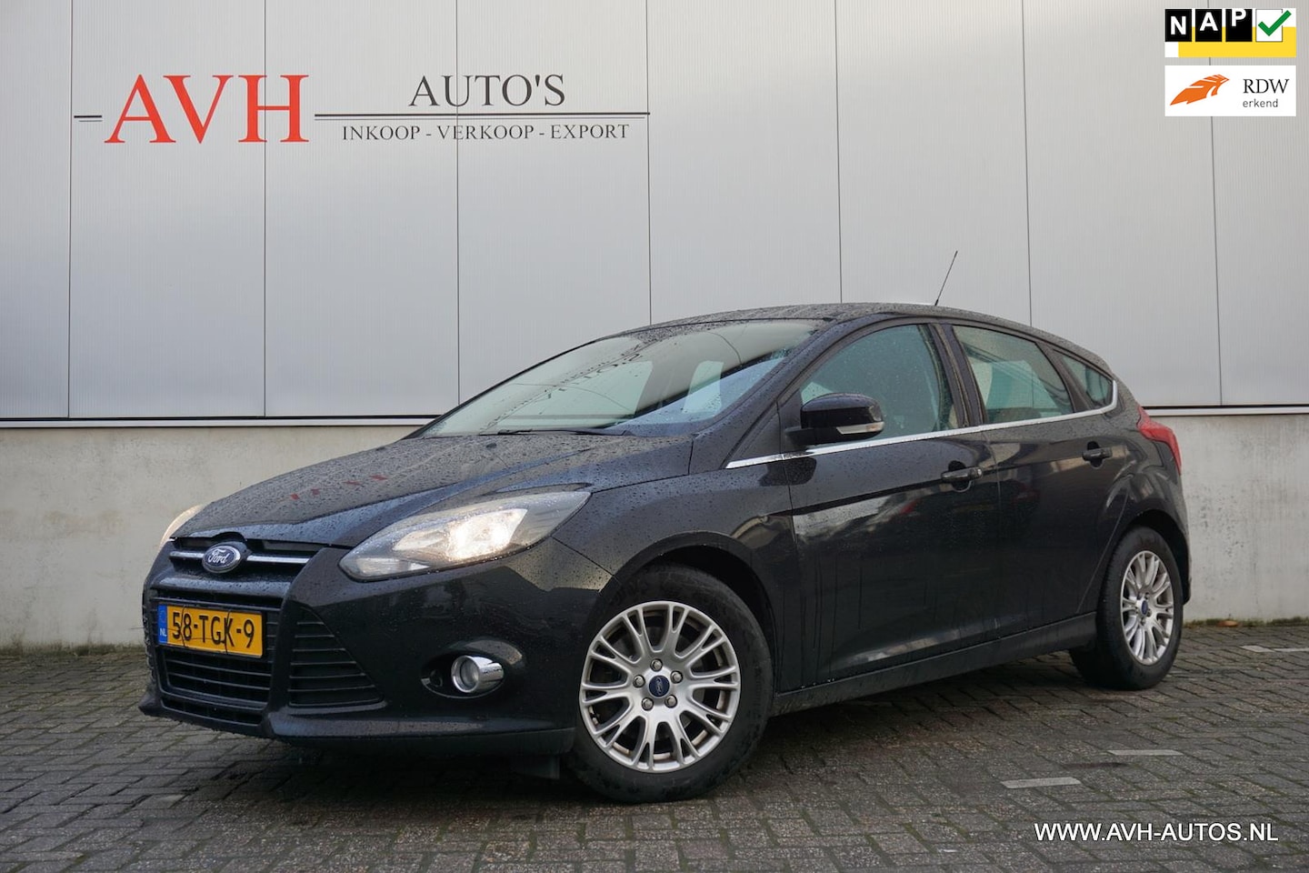 Ford Focus - 1.6 EcoBoost Titanium 1.6 EcoBoost Titanium - AutoWereld.nl