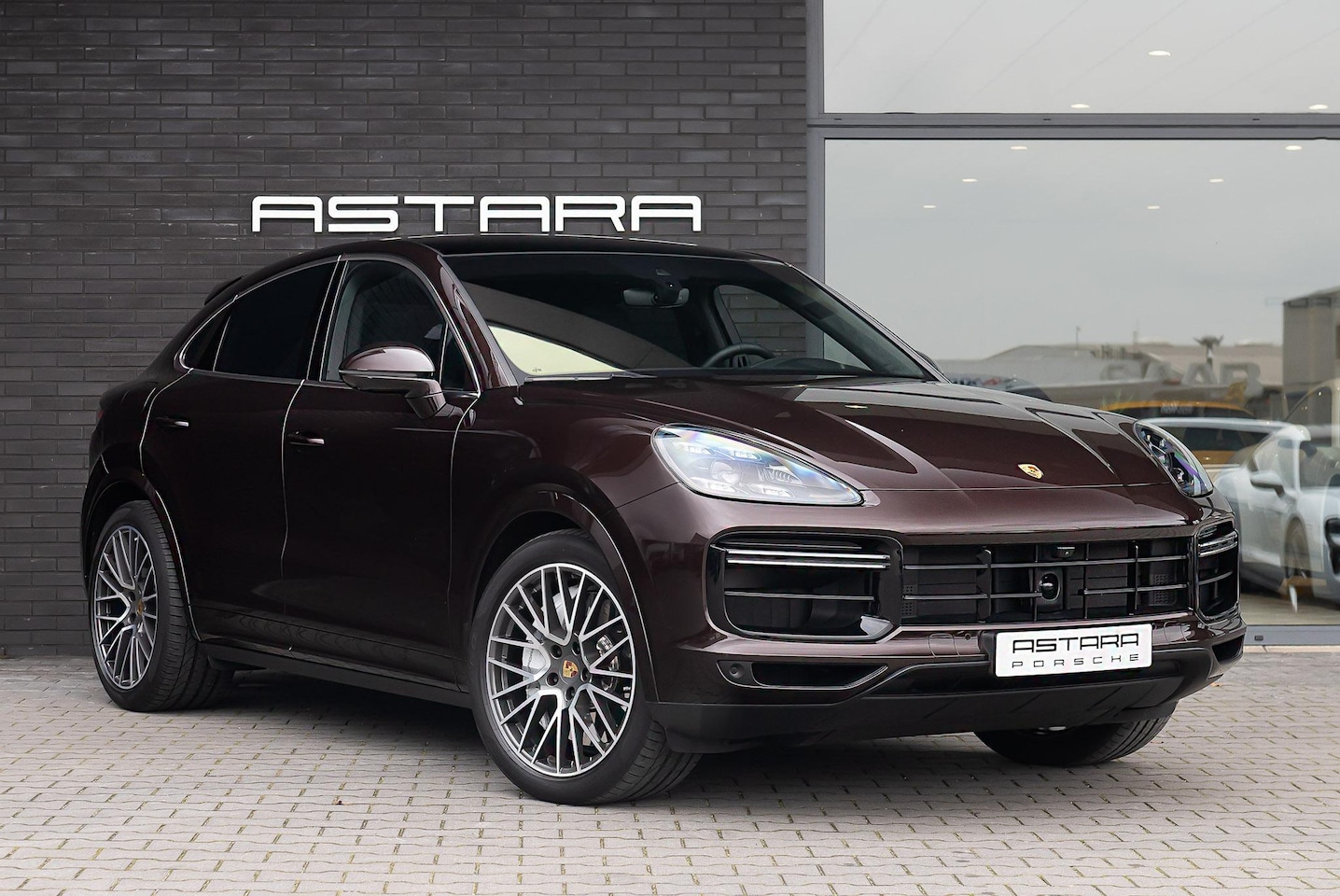 Porsche Cayenne Coupé - 4.0 Turbo | Burmester | Matrix | HeadUp display - AutoWereld.nl