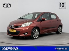 Toyota Yaris - 1.3 VVT-i Dynamic | Navigatie | Climate Control | LM velgen | Cruise Control |