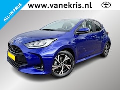 Toyota Yaris - 1.5 Hybrid First Edition Limited Stuurverwarming , Apple carplay, Android auto, Lm velgen,