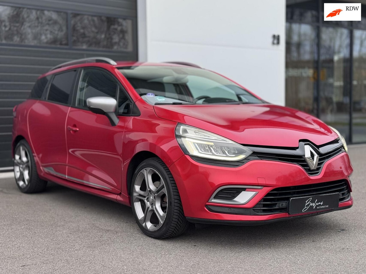 Renault Clio Estate - 1.2 TCe GT-Line Camera|PDC|Cruise Contro - AutoWereld.nl