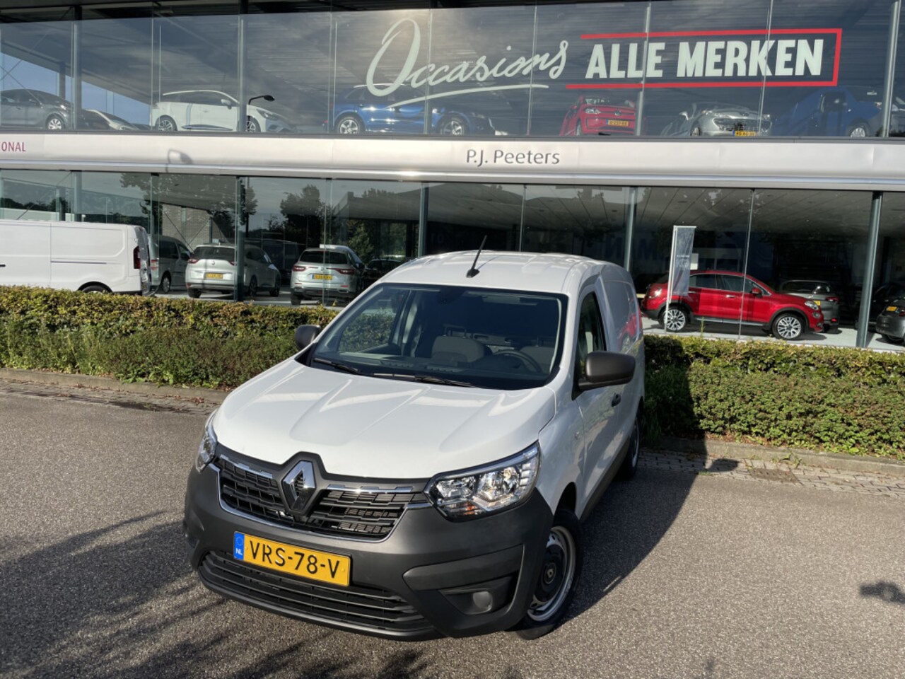 Renault Express - 1.5 dCi 75 Comfort Airco - Cruise control - Park.Sensoren -A - USB/AUX/Bluetooth - MF Lede - AutoWereld.nl