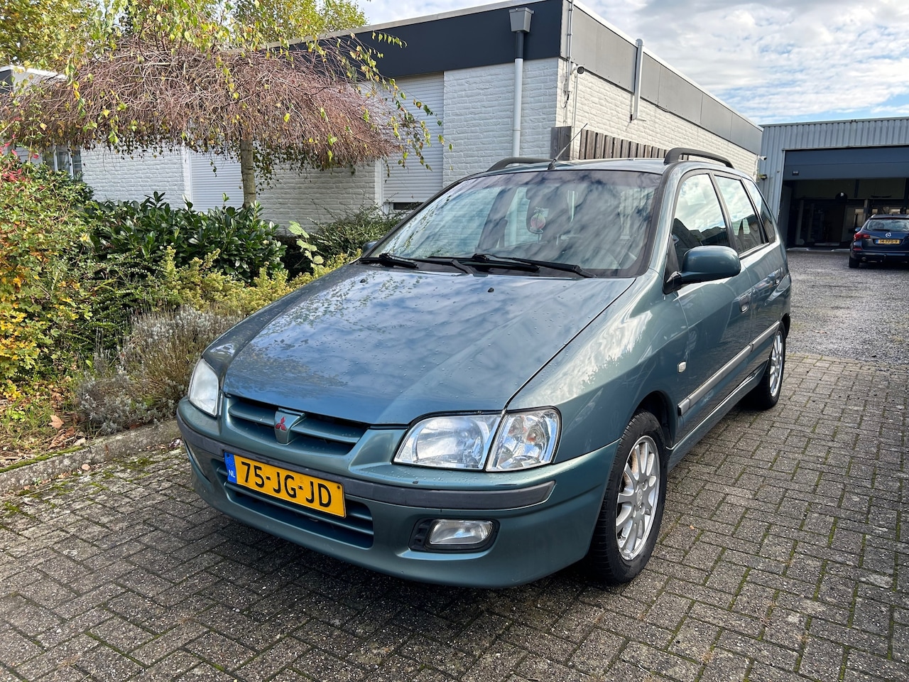 Mitsubishi Space Star - 1.6 Comfort Live 1.6 Comfort Live - AutoWereld.nl