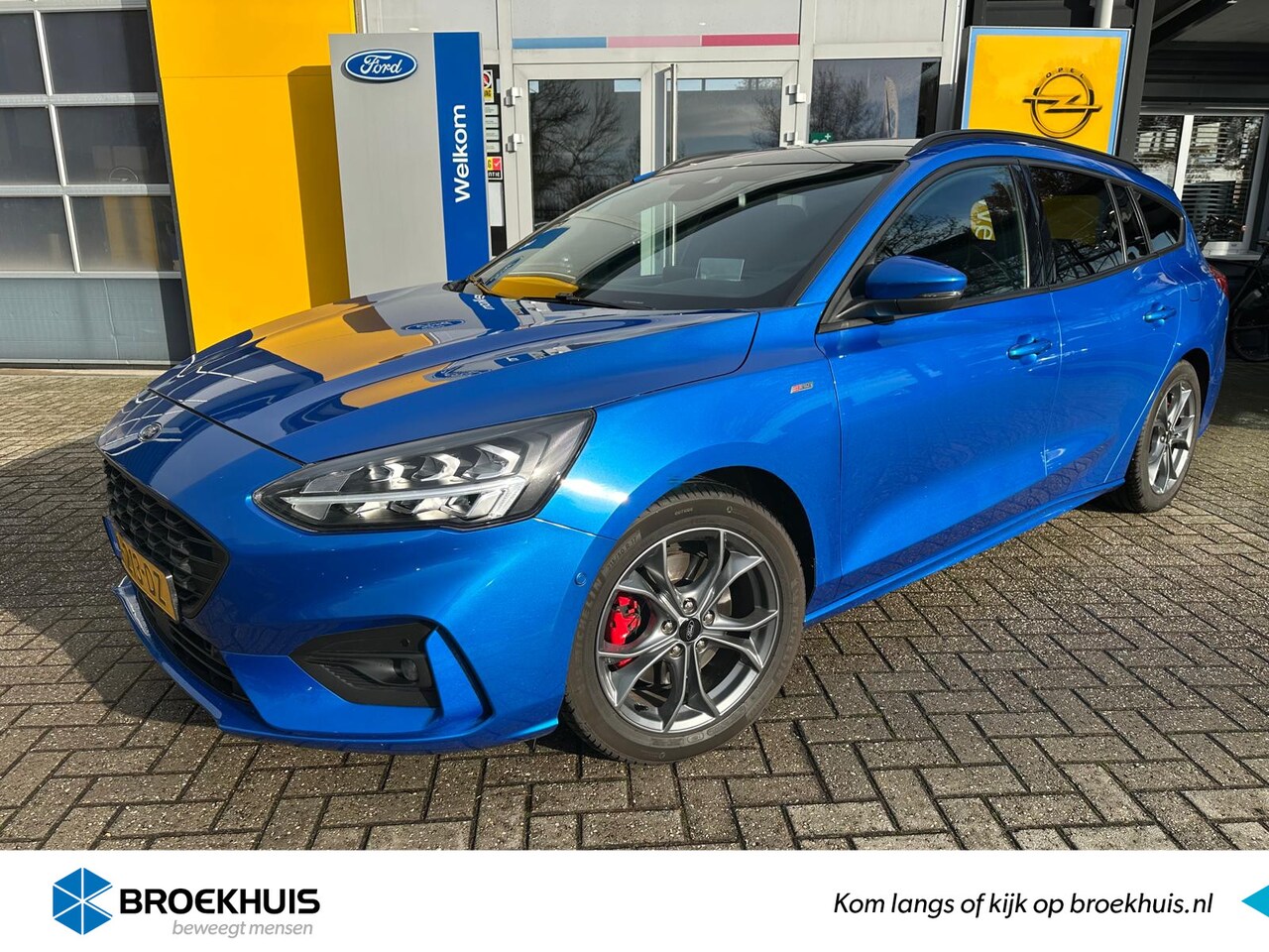 Ford Focus Wagon - 1.5 150PK EcoBoost ST Line X AUTOMAAT | TREKHAAK WEGKLAPBAAR| ADAPT. CRUISECONTROL| CAMERA - AutoWereld.nl