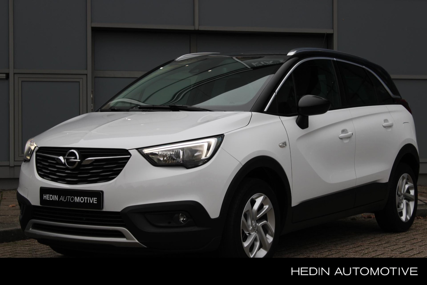 Opel Crossland X - 1.2 Turbo 110pk Innovation Navigatie | Keyless | Parkpilot achter | Climate control - AutoWereld.nl