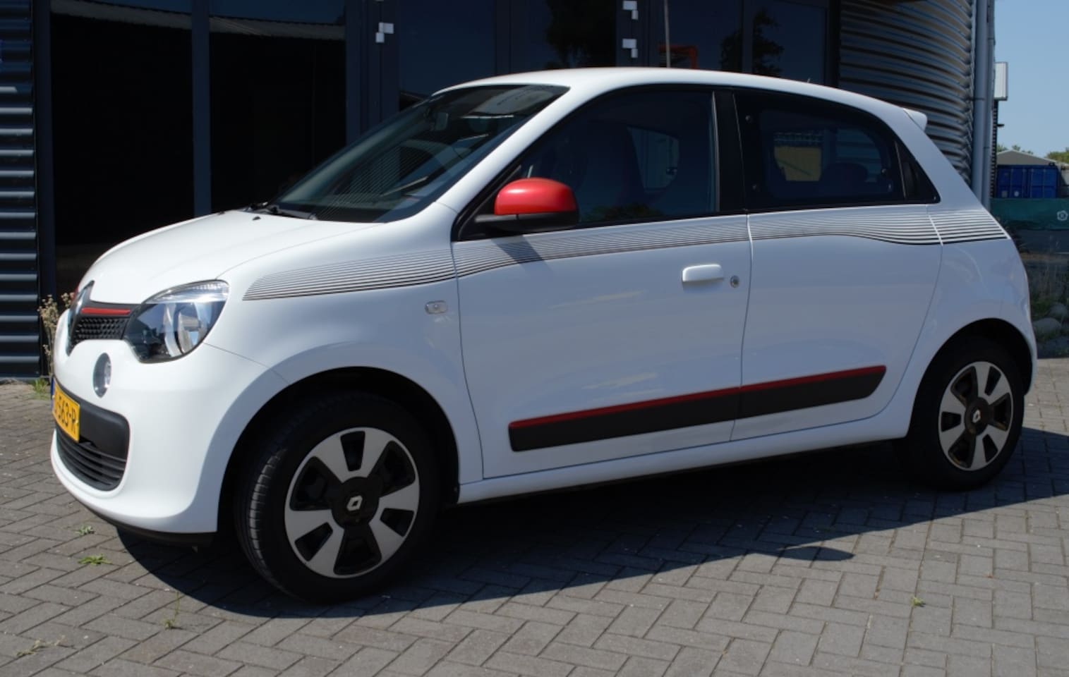 Renault Twingo - 1.0 SCe Collection in nieuwstaat - AutoWereld.nl