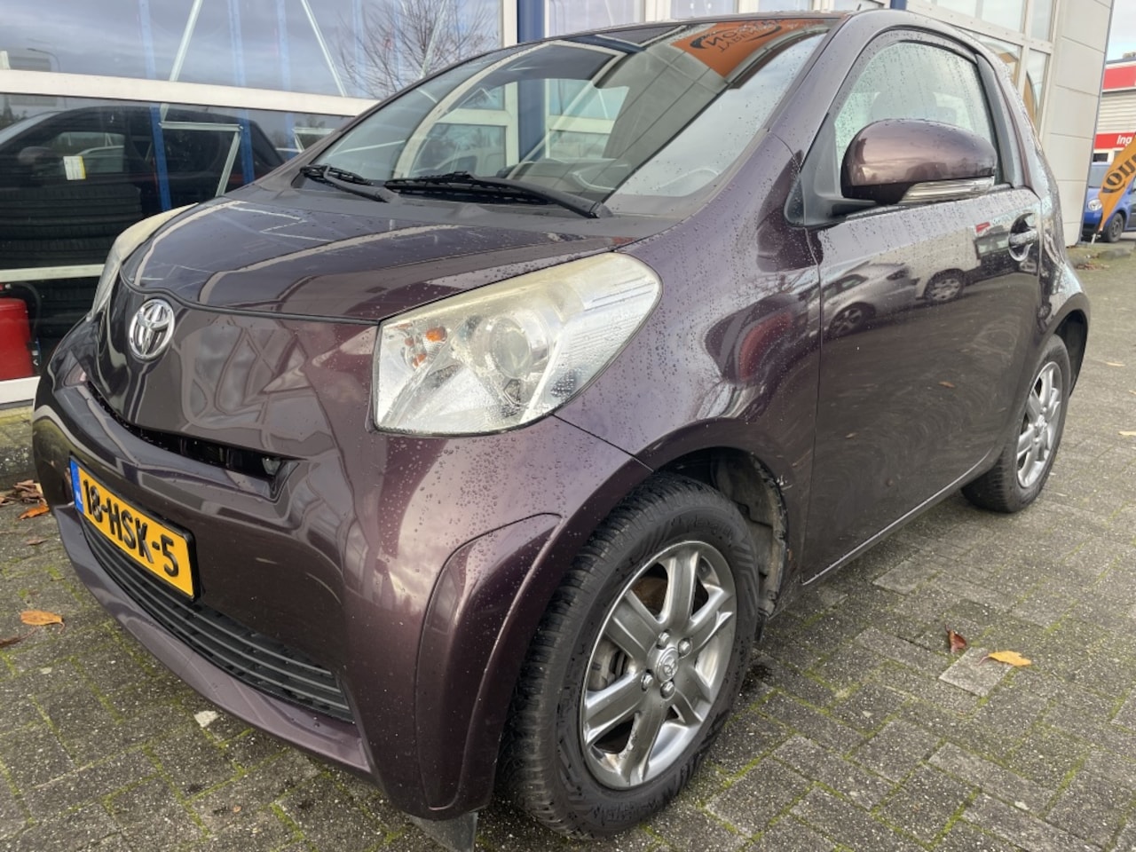 Toyota iQ - 1.0 VVTi Comfort 1.0 VVTi Comfort - AutoWereld.nl