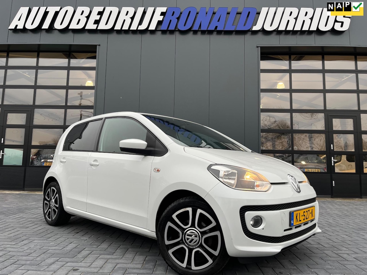 Volkswagen Up! - 1.0 high up! BlueMotion NL.Auto/Fender/Cruise-Control/16Inch/Privacy Glass/Dealer Onderhou - AutoWereld.nl