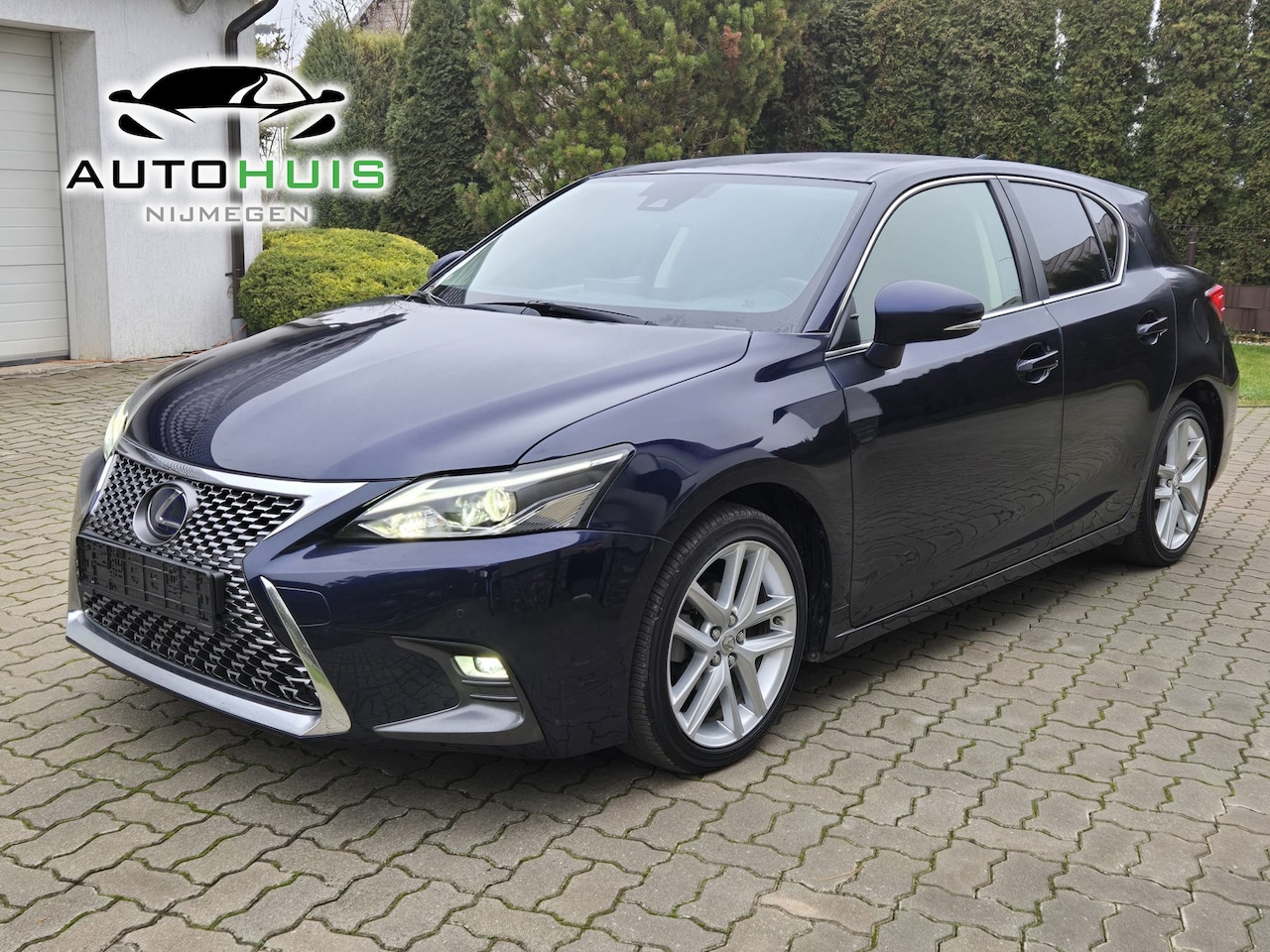 Lexus CT 200h - Amazing Edition Navigatiesysteem Stoelverwarming Complete auto In perfecte staat ! inc btw - AutoWereld.nl