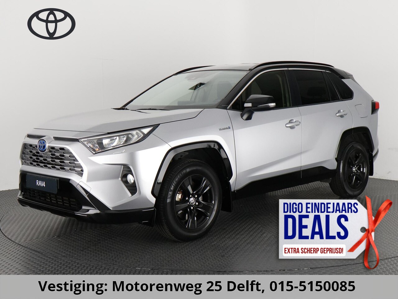 Toyota RAV4 - 2.5 HYBRID AWD DYNAMIC SILVERLINE BI-TONE CARPLAY NAVI.PDC.1650 KG TREKGEWICHT. GARANTIE T - AutoWereld.nl