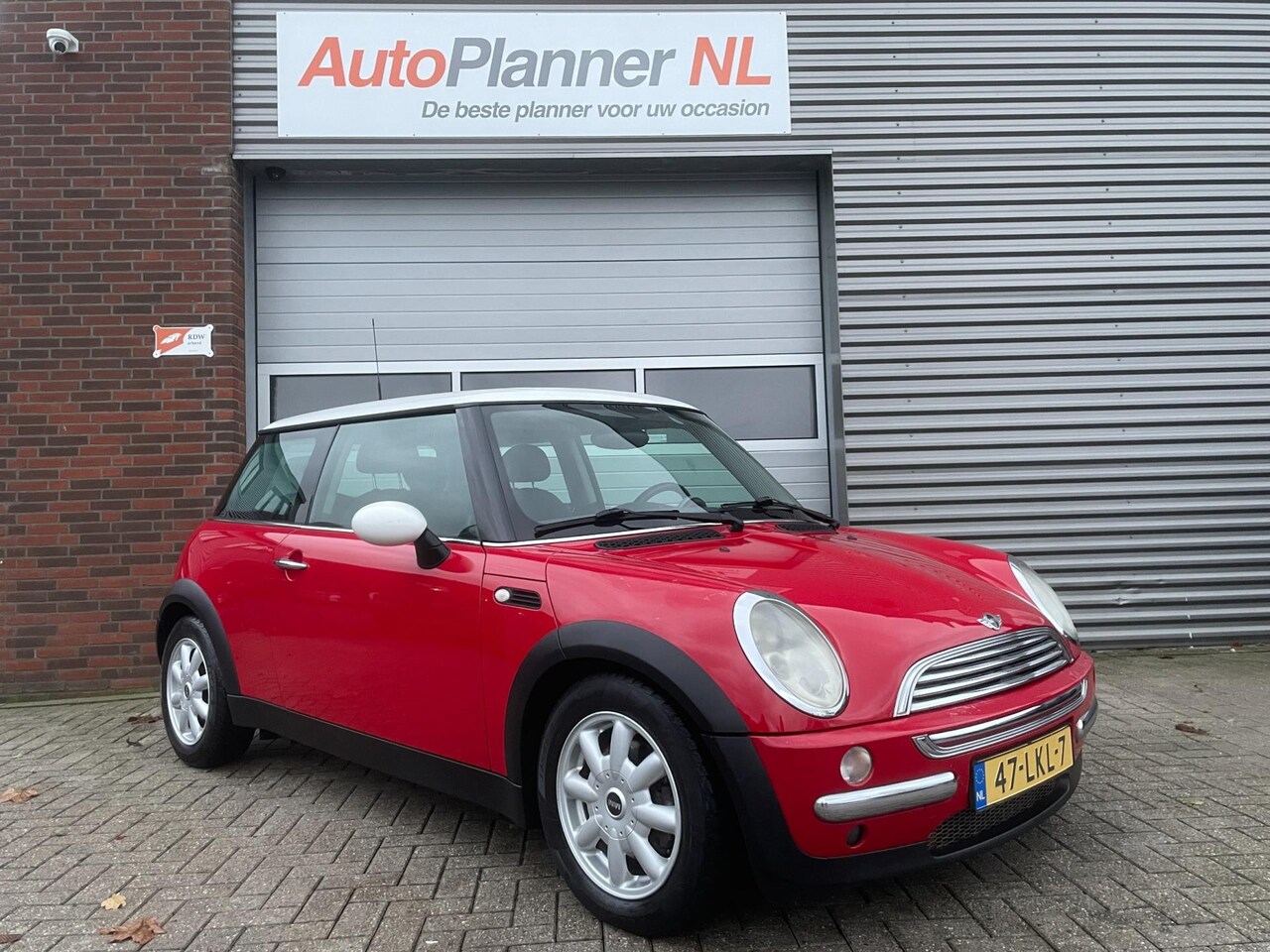 MINI Cooper - Mini 1.6 Pepper! Airco! Nieuwe APK! - AutoWereld.nl