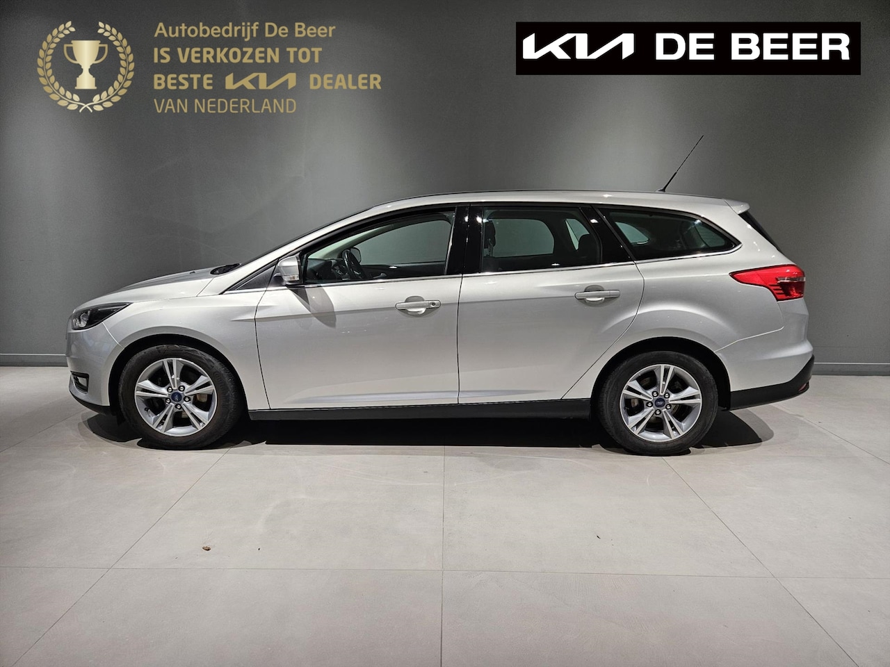 Ford Focus Wagon - 1.0 EcoBoost 125pk Titanium Edition Navi - AutoWereld.nl