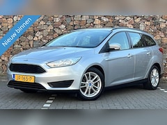 Ford Focus Wagon - 1.0 Trend