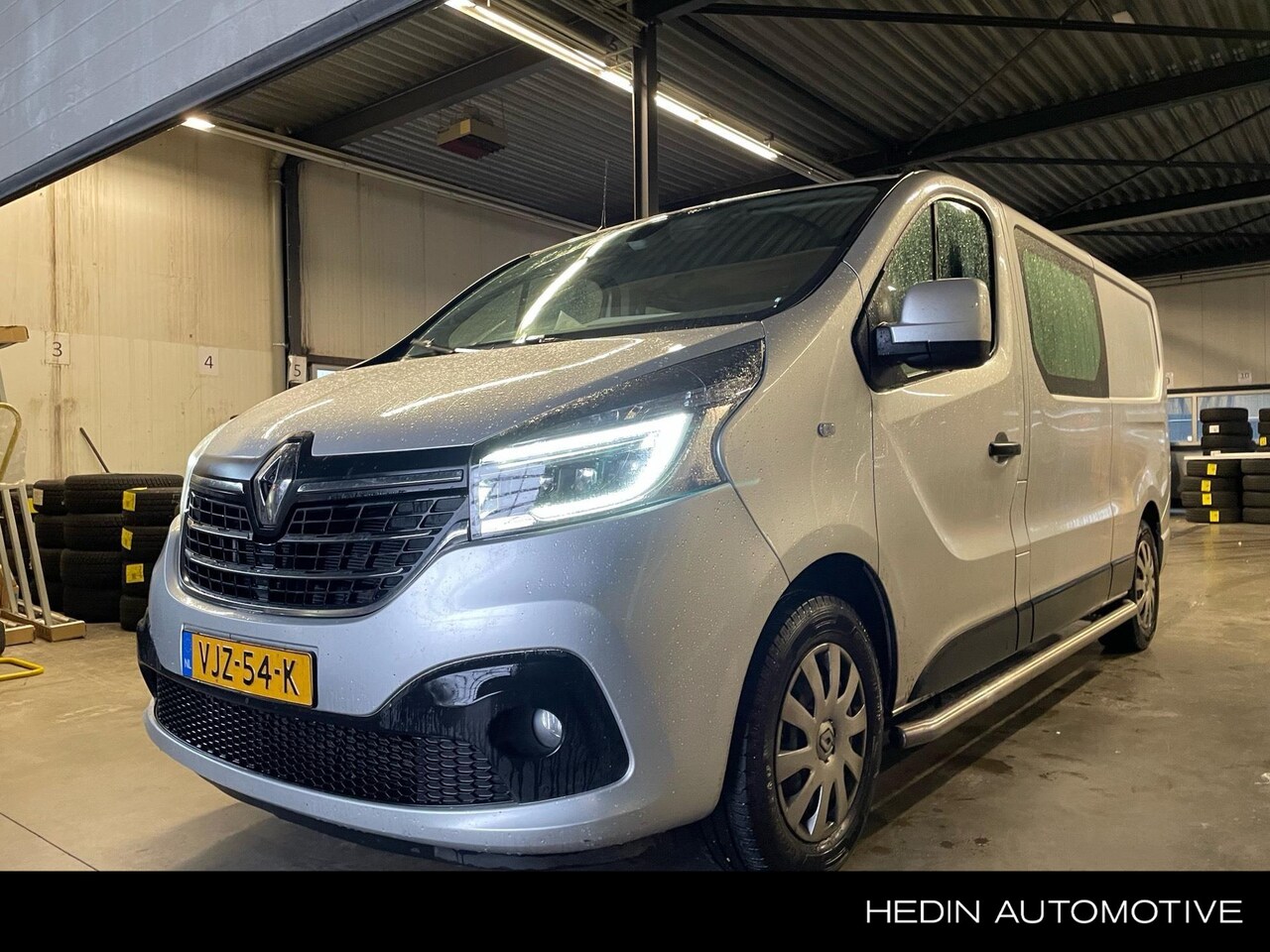 Renault Trafic - 2.0 dCi 145 T29 L2H1 DC Business | Dubbel Cabine | Trekhaak | Climate Control | Camera | P - AutoWereld.nl