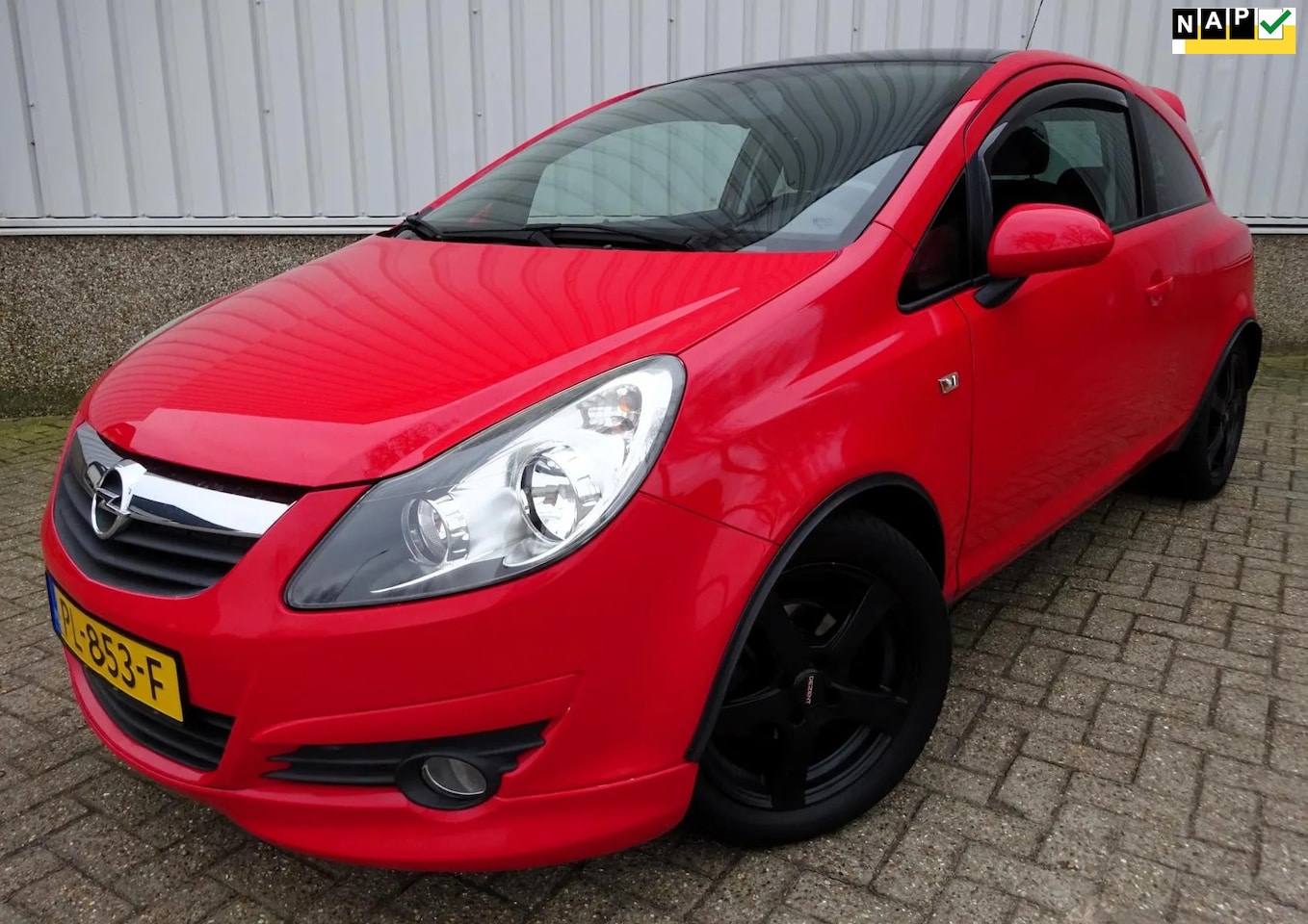 Opel Corsa - 1.4-16V Color Edition 1.4-16V Color Edition - AutoWereld.nl