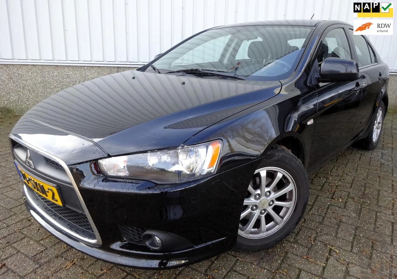 Mitsubishi Lancer Sportback - 1.6 Edition One 1.6 Edition One - AutoWereld.nl