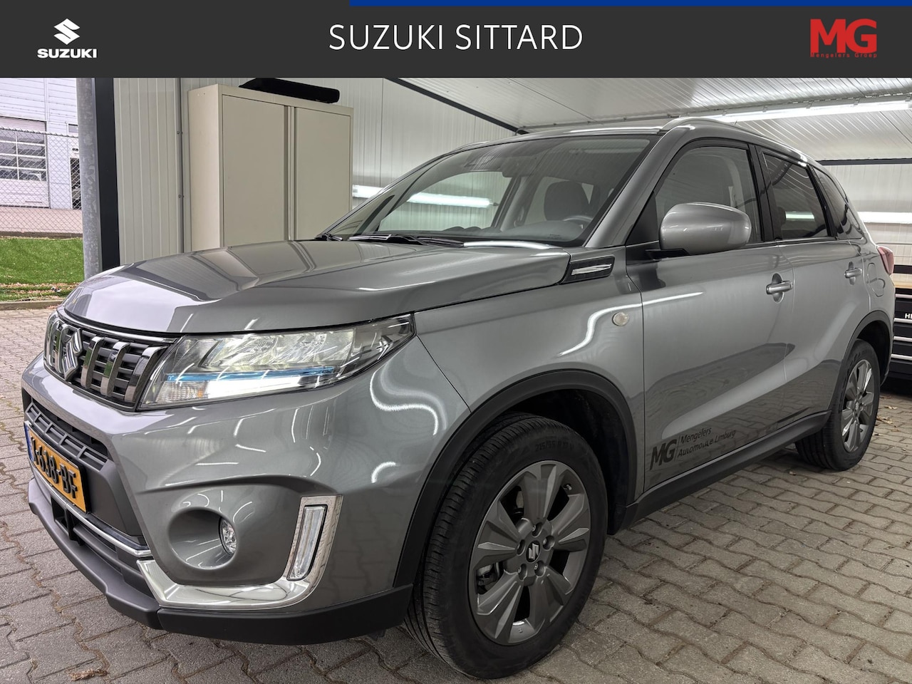 Suzuki Vitara - 1.5 Hybrid Select | RIJKLAARPRIJS | - AutoWereld.nl