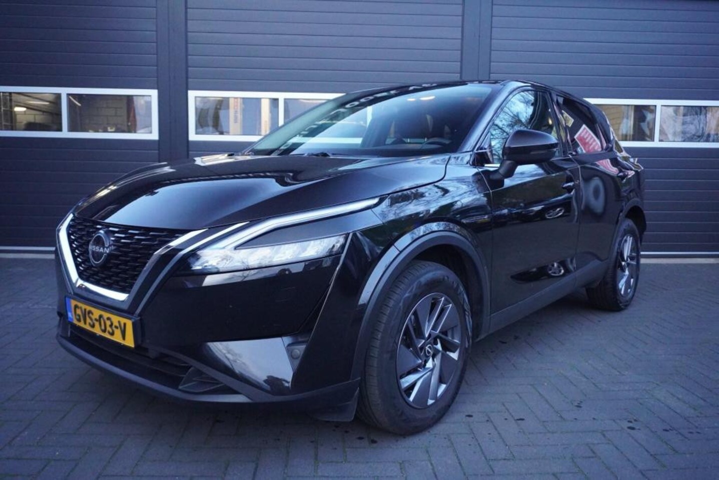 Nissan Qashqai - 1.3 MHEV Xtronic Acenta Aut/Camera/Airco/CC/Navi - AutoWereld.nl