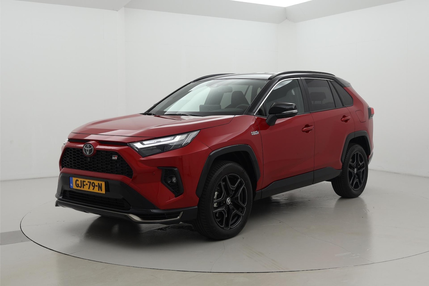 Toyota RAV4 - 2.5 Plug-in Hybrid AWD GR SPORT Dodehoek - AutoWereld.nl