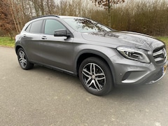 Mercedes-Benz GLA-Klasse - 220 d 4Matic Prestige