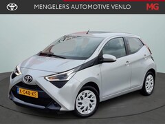 Toyota Aygo - 1.0 VVT-i x-play Airco / Camera / AndroidAuto & AppleCarplay