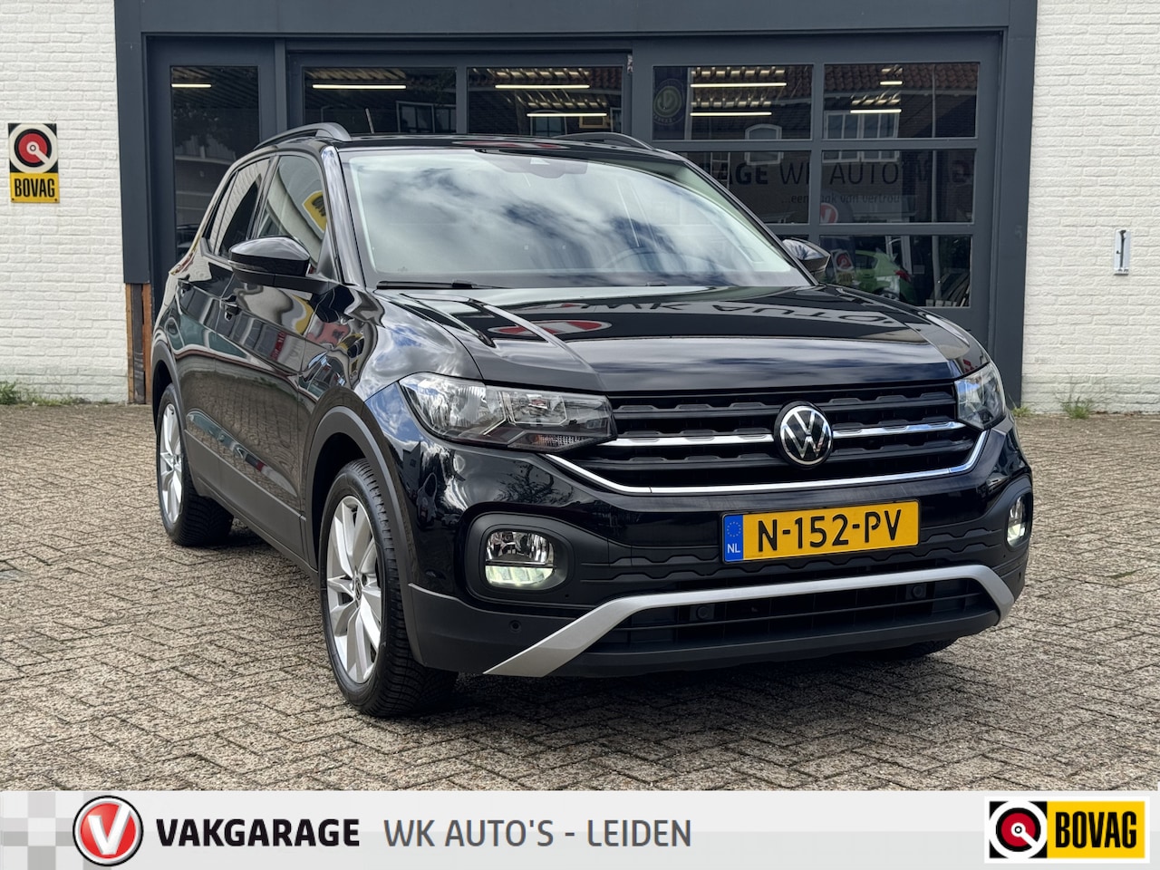 Volkswagen T-Cross - 1.0 TSI Life Black Edition - Navi - ACC - AutoWereld.nl