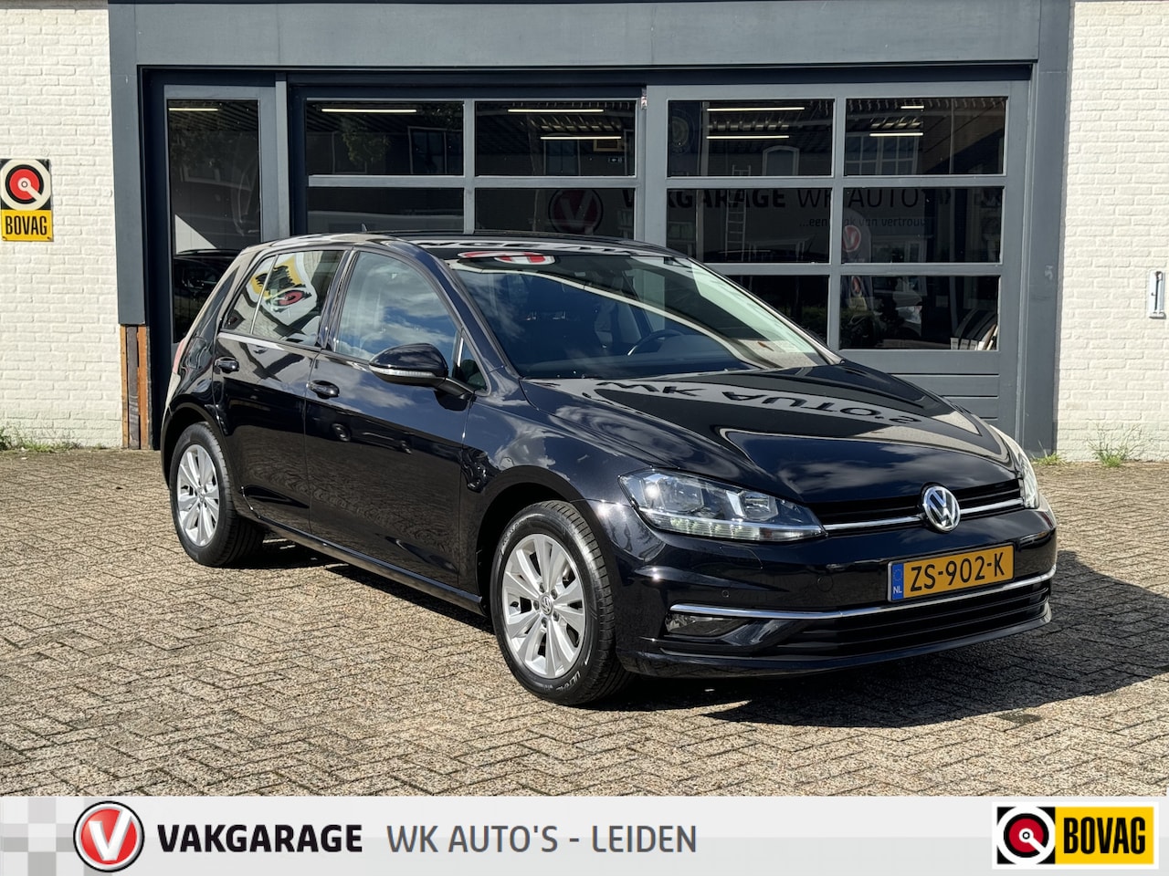 Volkswagen Golf - 1.0 TSI Comfortline Business - Apple carplay - Navi - ACC - AutoWereld.nl