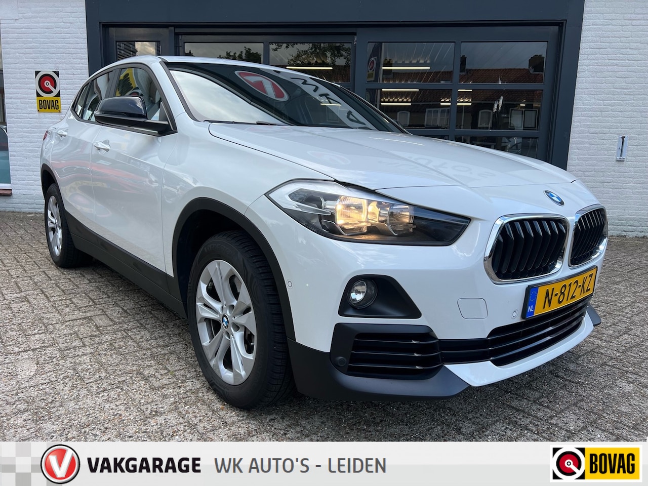 BMW X2 - sDrive20i High Executive - Keyless - Head up display - AutoWereld.nl