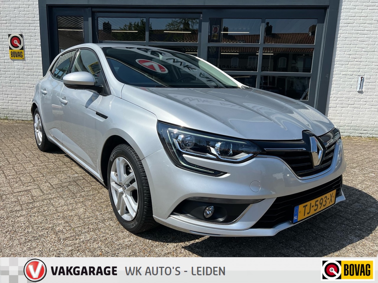 Renault Mégane - 1.3 TCe Zen - Cruise control - Navi - AutoWereld.nl