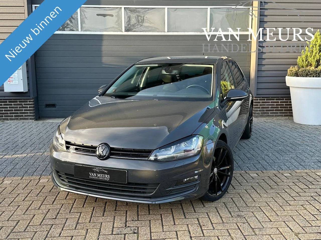 Volkswagen Golf - 1.4 TSI Highline 1.4 TSI Highline, automaat, 5 deurs, navigatie, trekhaak - AutoWereld.nl