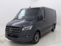 Mercedes-Benz Sprinter - 319 CDI 190pk L2H1 Select Automaat, Distronic, verwarmbare voorruit, geveerde stoel