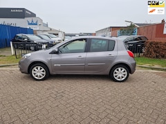 Renault Clio - 1.2 Authentique/1E EIG/114000KM/NED AUTO