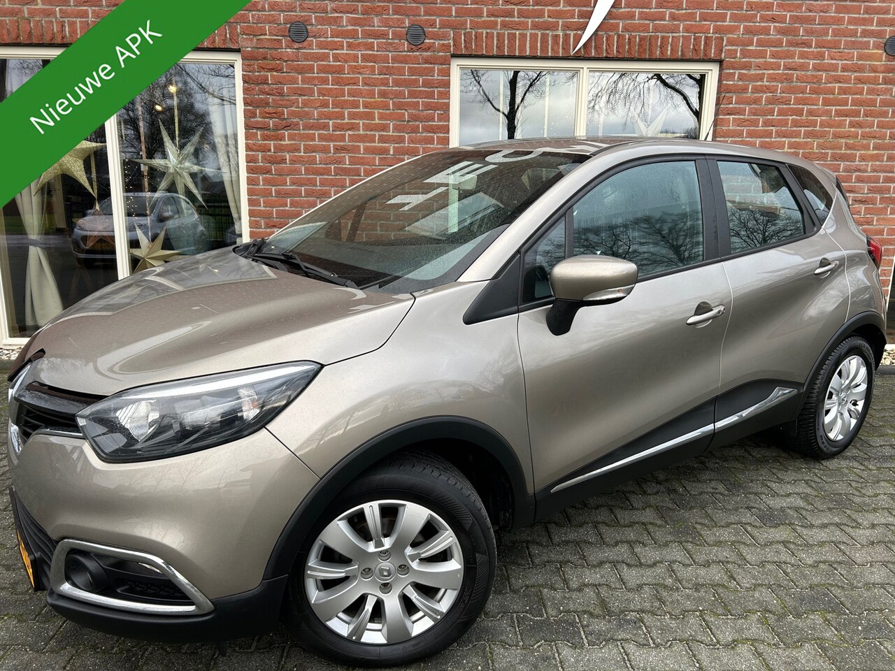 Renault Captur - 0.9 TCe TREKHAAK / AIRCO / CRUISE / LMV - AutoWereld.nl