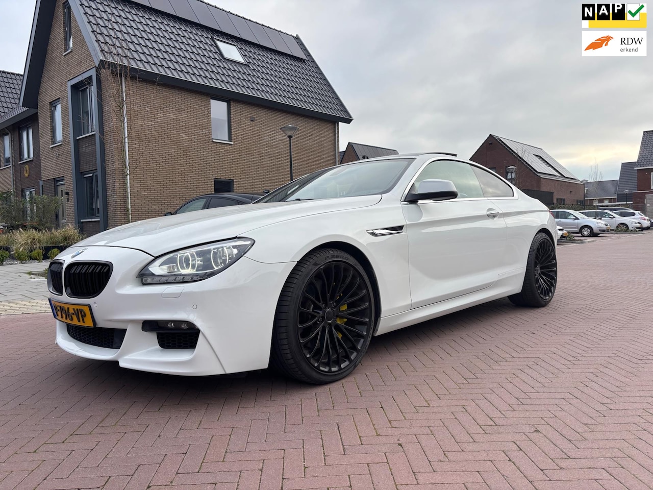 BMW 6-serie - 650i High Executive | Coupe | Automaat | Keyless | Stoelkoeling | Leer | Memory - AutoWereld.nl