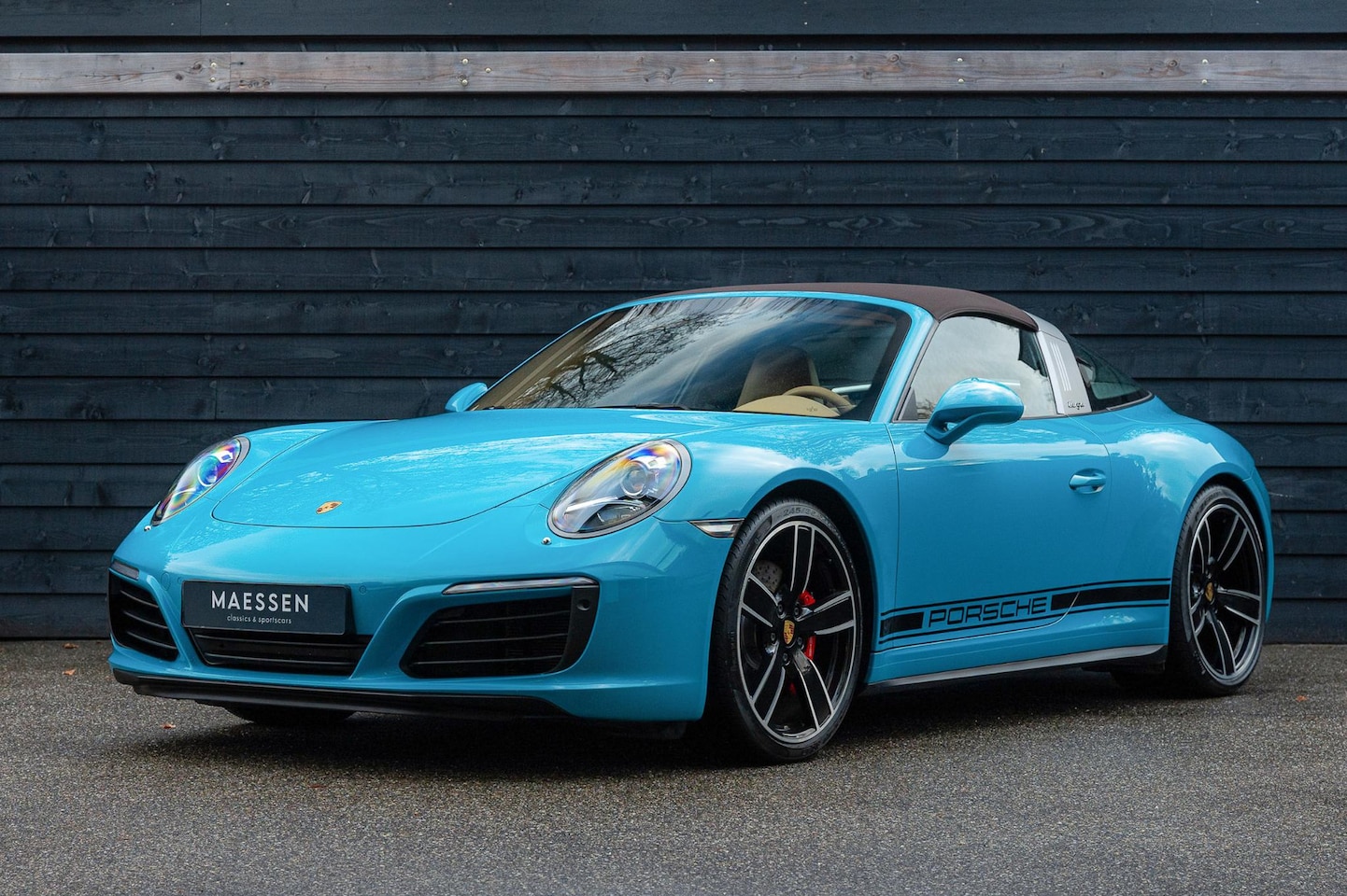 Porsche 911 Targa - 3.0 Carrera 4S Sport Chrono Pakket - Porsche Active Suspension Management - Porsche Torque - AutoWereld.nl