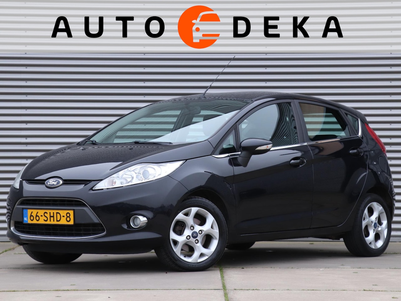 Ford Fiesta - 1.25 Titanium *Airco*Trekhaak* - AutoWereld.nl